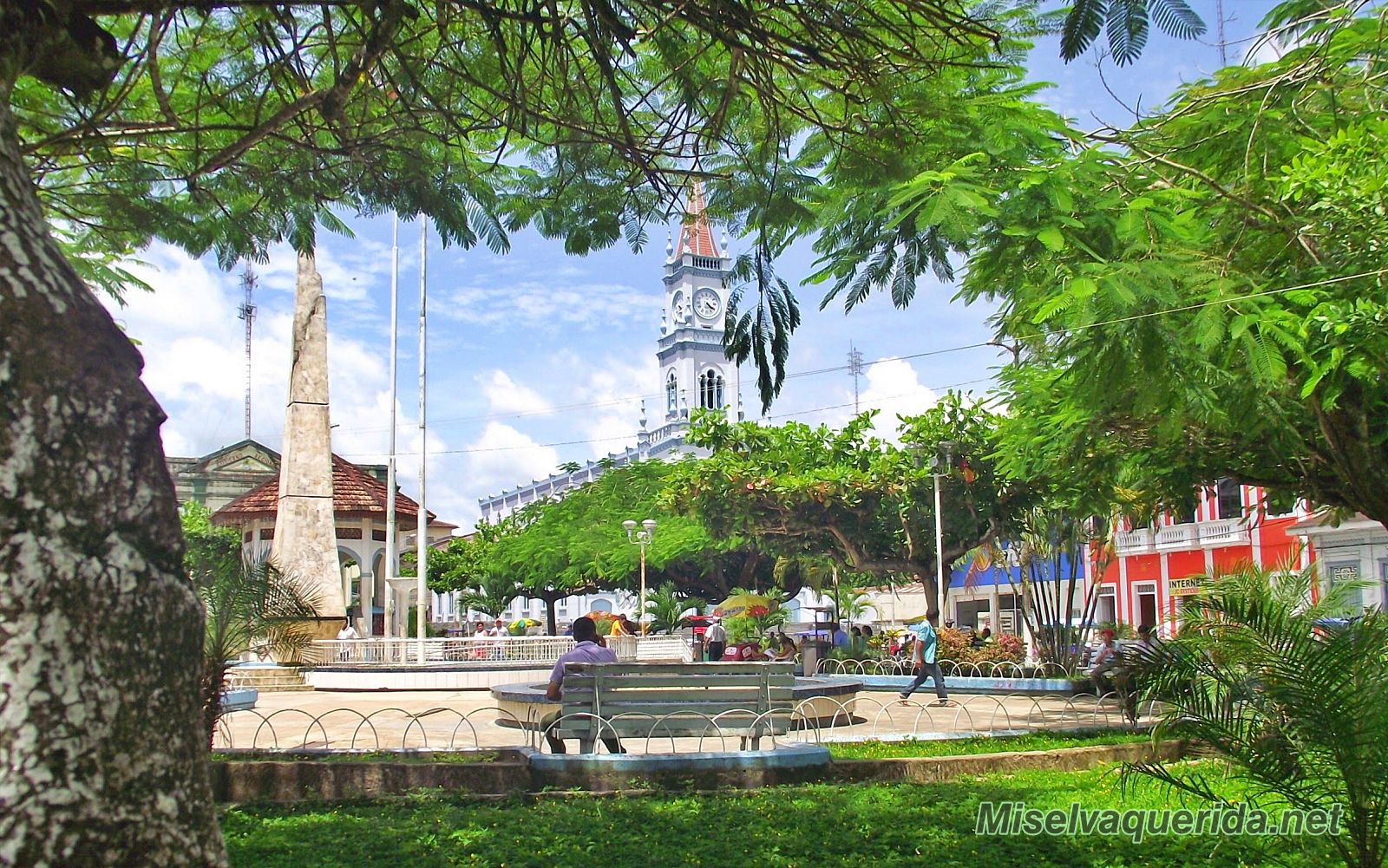 Plaza central de Yurimaguas
