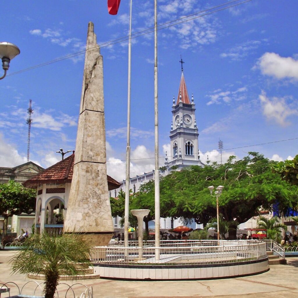 Plaza central de Yurimaguas